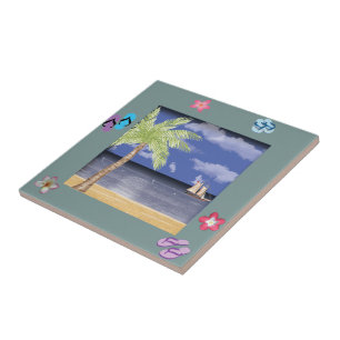 De Cerâmica Azulejo projetado por praia