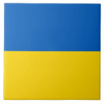 De Cerâmica Bandeira da Ucrânia no Azulejo<br><div class="desc">Adicione um toque vibrante à sua decoração doméstica com o nosso azulejo exclusivo com a bandeira da Ucrânia! Feito com muita atenção aos detalhes, este azulejo não é apenas um item funcional; é uma celebração do patrimônio ucraniano e do orgulho cultural. O design impressionante mostra de forma proeminente a icônica...</div>