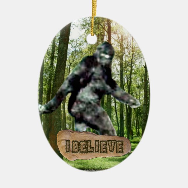 De Cerâmica Bigfoot eu acredito o ornamento (Frente)