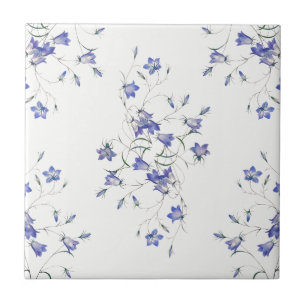 De Cerâmica Bluebells no azulejo cerâmico branco do impressã