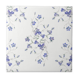 De Cerâmica Bluebells no azulejo cerâmico branco do impressão