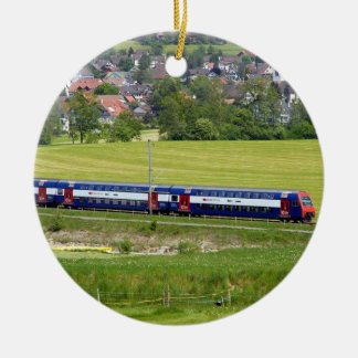 De Cerâmica Comboio S-Bahn-7z5 no país do Ornamento Europeu