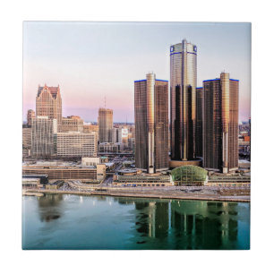 De Cerâmica Detroit Skyline na Porta copos do Azulejo Dawn