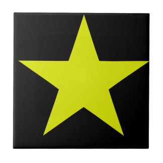 De Cerâmica Estrela amarela e azulejo preto