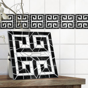 De Cerâmica Mármore Negro Mágico, Azulejo quebrado grego