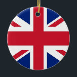 De Cerâmica Ornamento com pavilhão do Reino Unido<br><div class="desc">Ilumine a sua época de férias com orgulho britânico usando o nosso Enfeites de natal festivo com a bandeira da União! Dê a sua decoração de férias com o espírito do Reino Unido com o nosso ornamento meticulosamente feito, adornada com o design icônico da bandeira do bandeira do União Jack....</div>