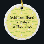 De Cerâmica Ornamento do Círculo Hanukkah<br><div class="desc">Ornamento do Círculo de Chanucá. Personalize usando seu estilo de fonte,  cor,  tamanho e texto favoritos.</div>