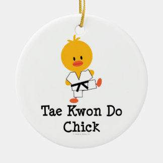 De Cerâmica Tae Kwon faz o ornamento do pintinho