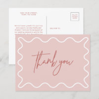 Borda ondulada rosa Obrigado cartão postal