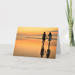 De Festividades Cartão Romântico - Meninas com Mãos ao Sol