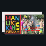 De Festividades Hanukkah Cartão com fotos/2 lado Hanukkah é Funukk<br><div class="desc">"Chanucá é Funukkah" brilhante, cartão com fotos com envelope branco. 2 personalize lado a lado, substituindo fotos e texto. Personalize o texto escolhendo o estilo, cor e tamanho da sua fonte favorita. Procure o nosso cartão de saudação "Hanukkah é Funukkah" correspondente, e a etiqueta do endereço. Obrigados para parar e...</div>