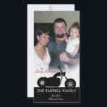 De Festividades Papai noel motocicleta & cartão com fotos do<br><div class="desc">Papai noel motocicleta & cartão com fotos do feriado dos flocos de neve. Todo o texto e fotos são customizáveis por VOCÊ! Realmente um excelente personalizou o cartão de cartões de natal da motocicleta, as características deste cartão uma motocicleta com os flocos de neve para raios, um fundo do damasco,...</div>