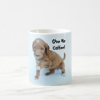 Dê-me o café! Caneca de Goldendoodle