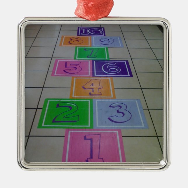 DE METAL **** HOPSCOTCH**** ORNAMENTO (Frente)