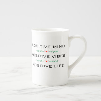 DE PORCELANA MENTE POSITIVA, IMPRESSÕES POSITIVAS, CANECA