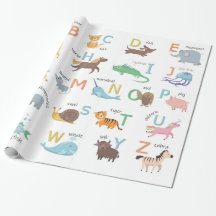 Alfabeto com papel embrulhado por animais