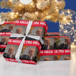 DE PRESENTE TRUMP ULTRA MAGA CHRISTMAS WRAPPING PAPEL