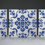 Decoração Azulejo Azul de Lisboa<br><div class="desc">Os azulejos decorativos de cerâmica portuguesa de Lisboa, Indigo Azulejo, são uma bela e única adição a qualquer lar. Um produto de alta qualidade com estética de eterno. A cor azul dos azulejos é inspirada pelo azul-índio dos famosos azulejos azulejo de Lisboa, acrescentando um toque de história e cultura ao...</div>