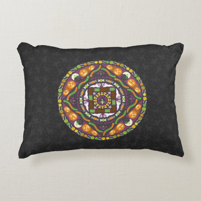 Decorativa Almofada de Acabamento em Mandala de Guloseimas e  (Frente)