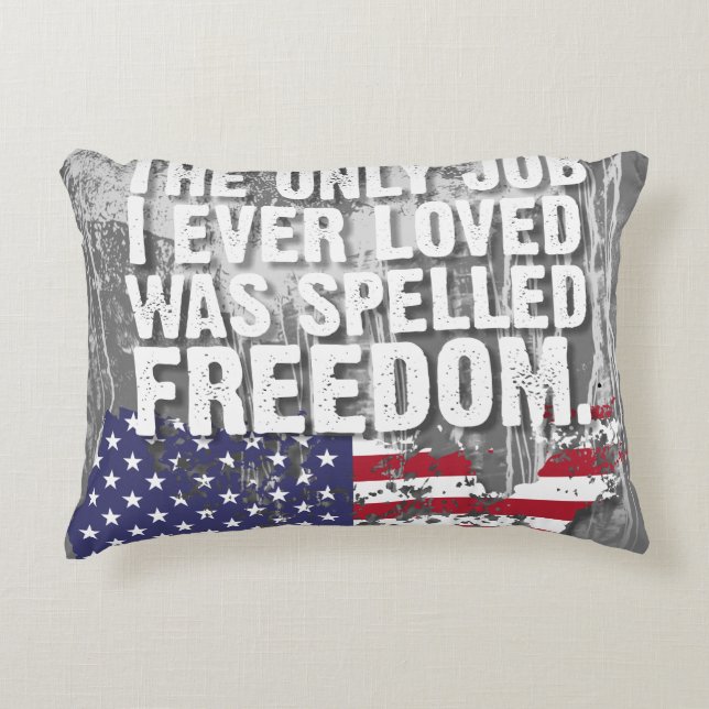 Decorativa Almofada de Acabamento – Trabalho Liberdade (Frente)