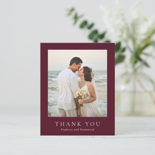 Deep Burgundy Budget Wedding Thank You Card (Em pé/Frente)
