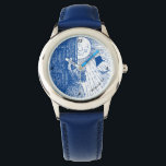 Deixe o Sol brilhar em azul<br><div class="desc">Este relógio baleado mostra uma jovem abrindo a porta ao sol. Pode ser personalizado com uma linha de texto. presente de excelente para qualquer garota.</div>