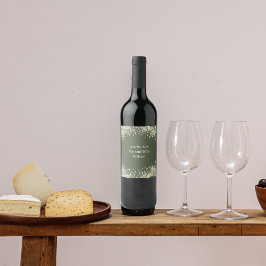 Delicado Floral sobre o rótulo do vinho verde-oliv