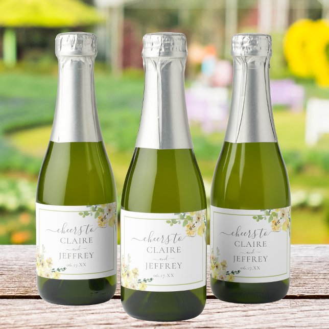 Delicate Yellow Floral Sage Green Weding Mini (Criador carregado)
