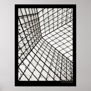 Dentro da Pirâmide do Louvre - poster