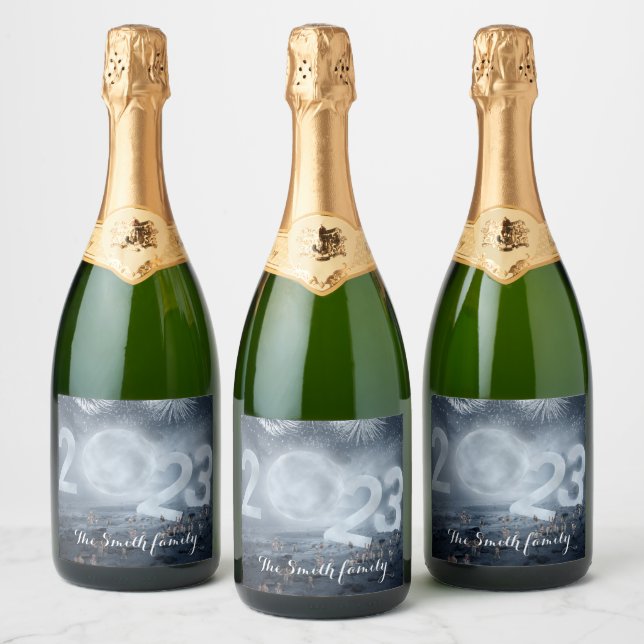 Desejo-lhe um feliz e bem-sucedido teste de vinho  (Garrafas)