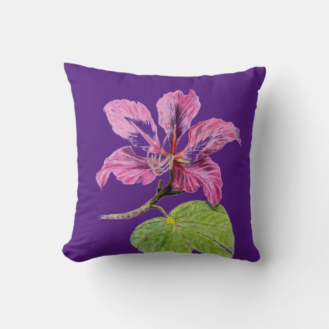 Desenho floral em almofada de lançamento (Frente)