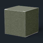 Design da Caixa de Favor Verde com Musgo Manchado<br><div class="desc">Esta caixa de favor verde musgo manchado é a combinação perfeita de textura sutil e tons ricos e terrosos - ideal para eventos sofisticados, promoções em larga escala e celebrações inesquecíveis. Projetada com um topo fosco moderno e laterais manchadas, esta caixa foi feita para elevar o seu jogo de embalagens,...</div>