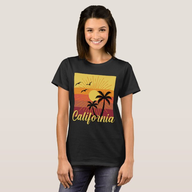 Design da Califórnia - Camisa básica para mulheres (Frente Completa)