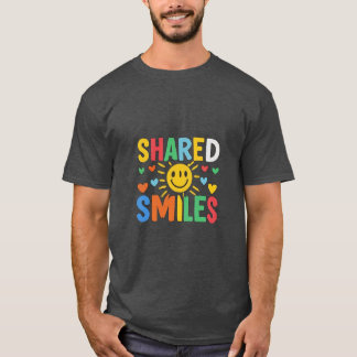 Design de Camisa T de Sorriso Compartilhado - Expr