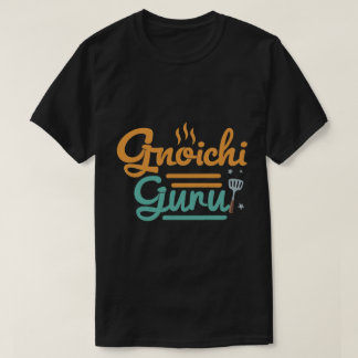 Design de camiseta com o texto "Gnocchi Guru".