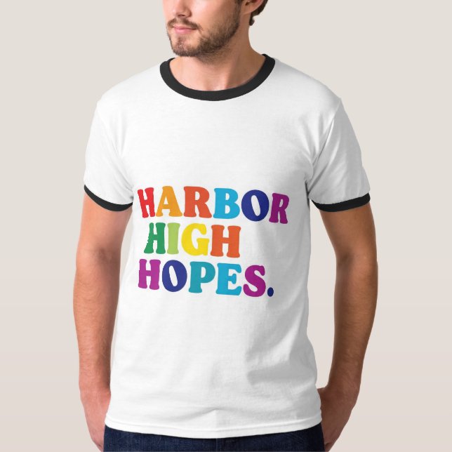 Design de camiseta Harbor High Hopes. (Frente)