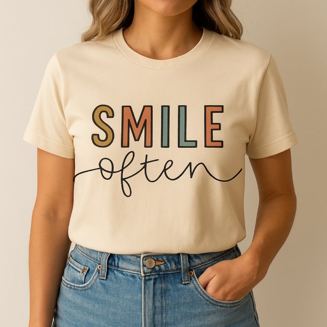 design de camiseta Sorria Frequentemente (Criador carregado)