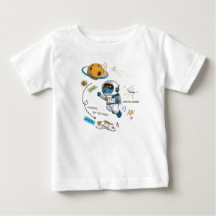 Design de camiseta vetor espacial e bebê tende