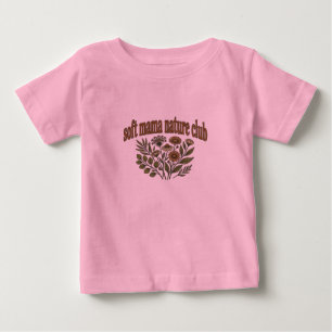 Design de Camiseta Vintage Soft Mama Nature Club