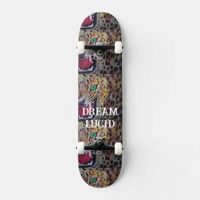 DESIGN DO SKATEBOARD PELO ARTISTA PAULA REILLY. (Frente)
