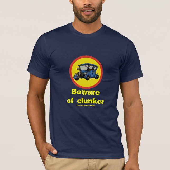 Design engraçado do t-shirt do clunker do carro (Frente)