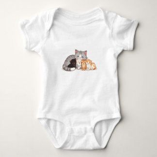 Design - Kitten Family Cuddle Portrait - T-Shirt