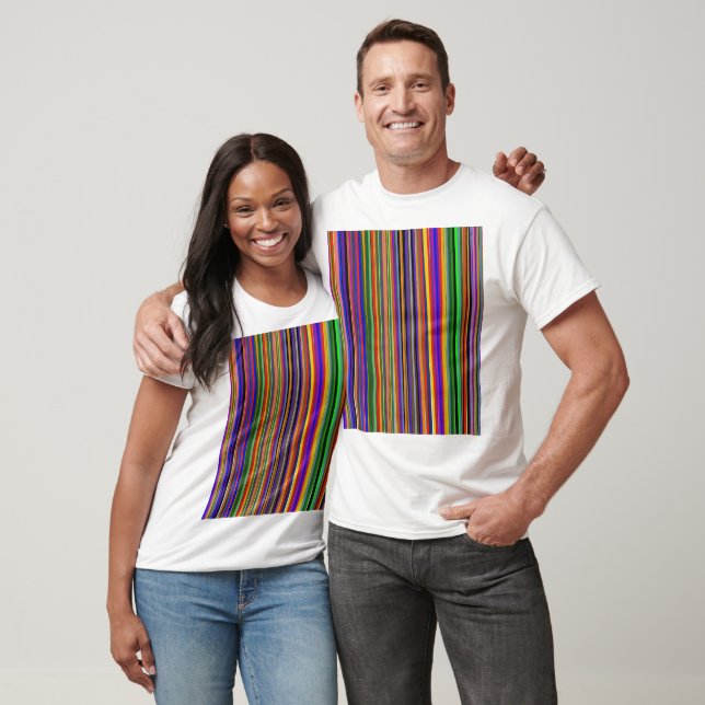 Design Multicolor em Camiseta Branca (Unissex)