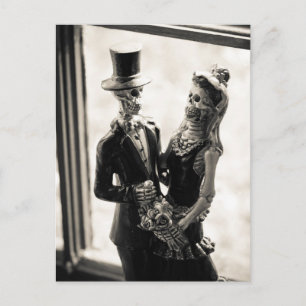 dia do cartão postal morto