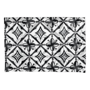 Distinctive Indonesia Batik: Vintage Motifs.