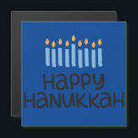 Diversão Feliz Hanukkah Menorah Cartão de Saudação<br><div class="desc">Famosa tipografia,  belos blues com esta placa Magnética 5, 25 com Envelope "Happy Hanukkah" quadrada. Dimensões de acabamento de brilho: 5, 25"x5, 25"</div>