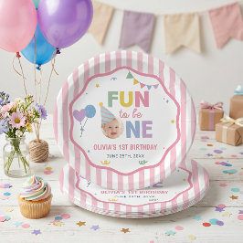 Diversão ser Um Pratos de Papel de Aniversário Lis