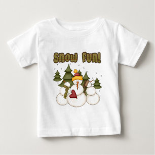 Divertimento de neve duas Camisetas e presentes