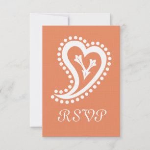 Doce Paisley Hearts na placa RSVP Coral
