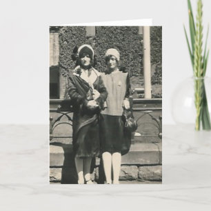 Dois homens no cartão da cidade